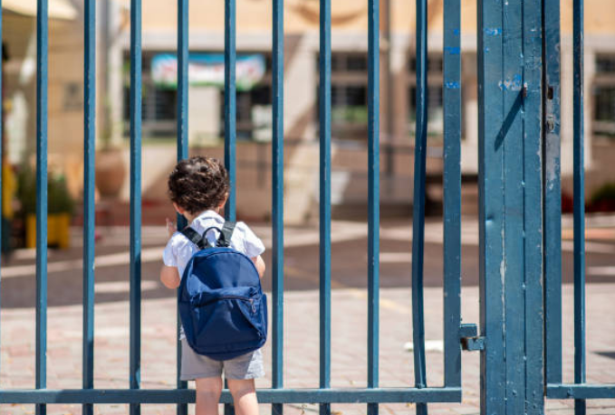 Pénurie de professionnels petite enfance : des crèches contraintes de fermer leur structure